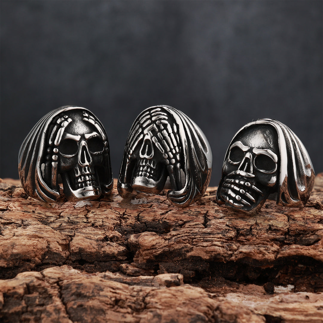 Vintage-style distressed skull ring