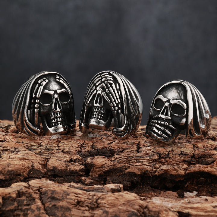Vintage-style distressed skull ring