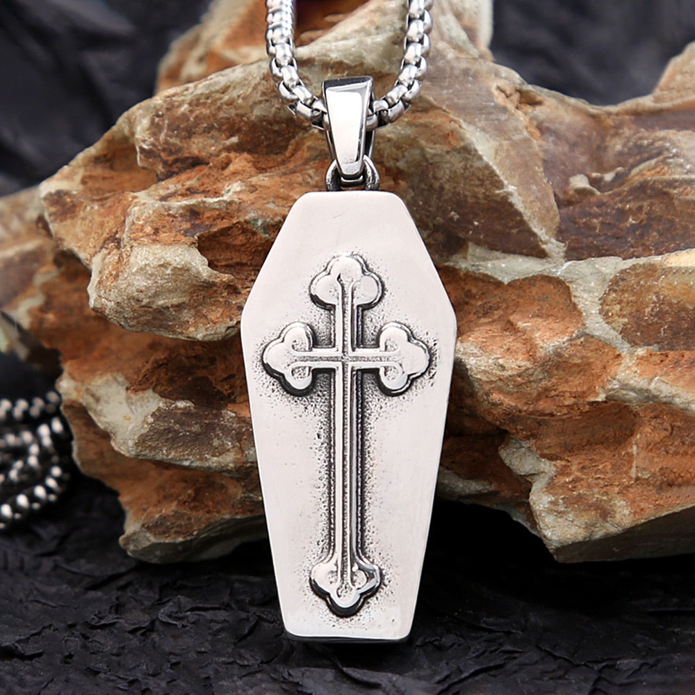 Street-style shield pendant