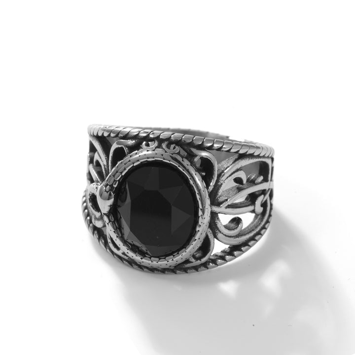 Black Stone Openwork Ring