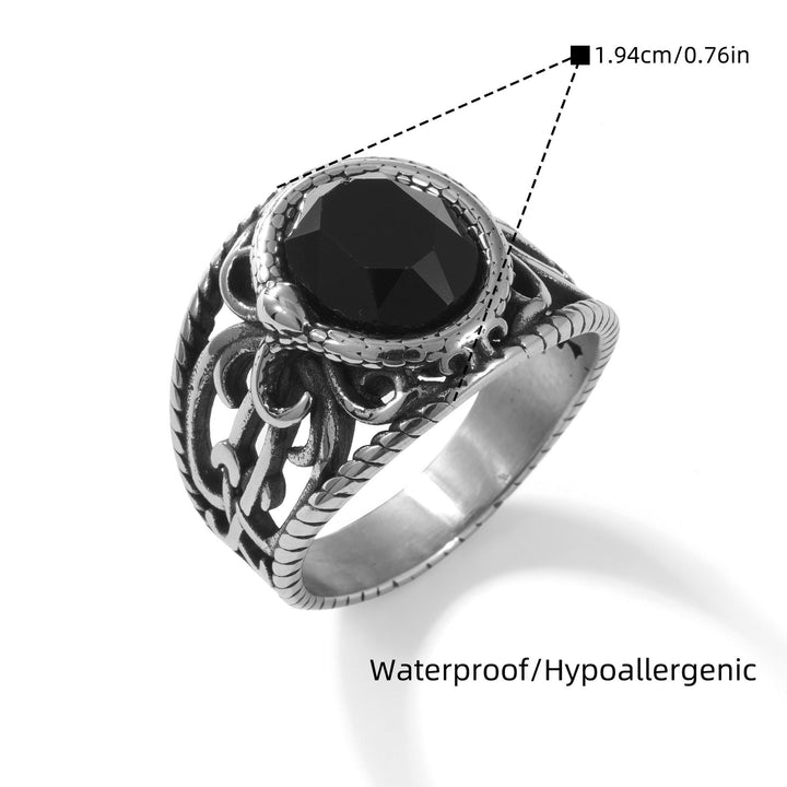 Black Stone Openwork Ring