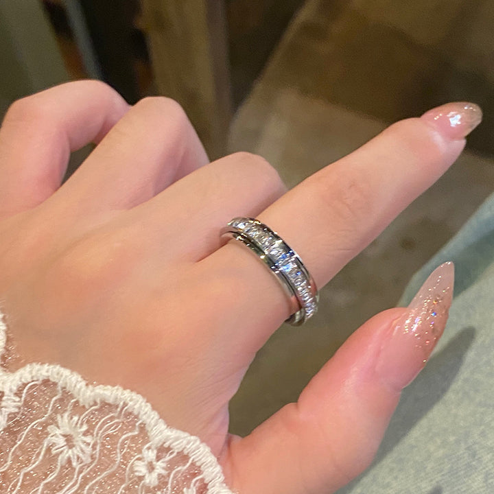 Rotatable diamond ring