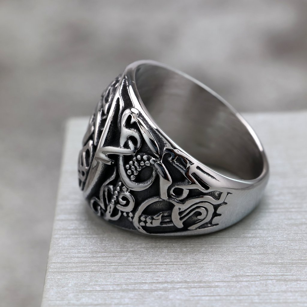 Retro Norse Trinity Celtic Knot Signet Ring