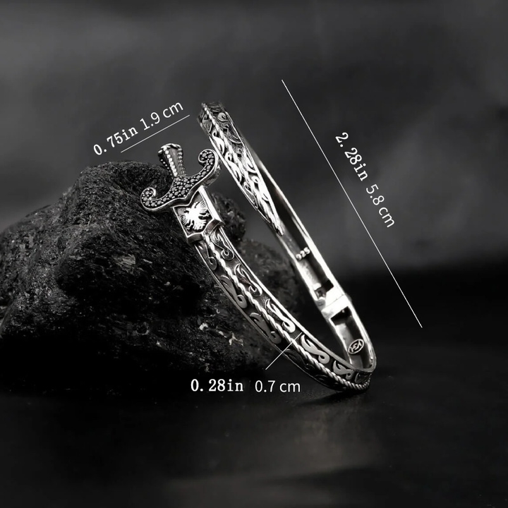 Vintage Sword Pattern Engraved Bangle