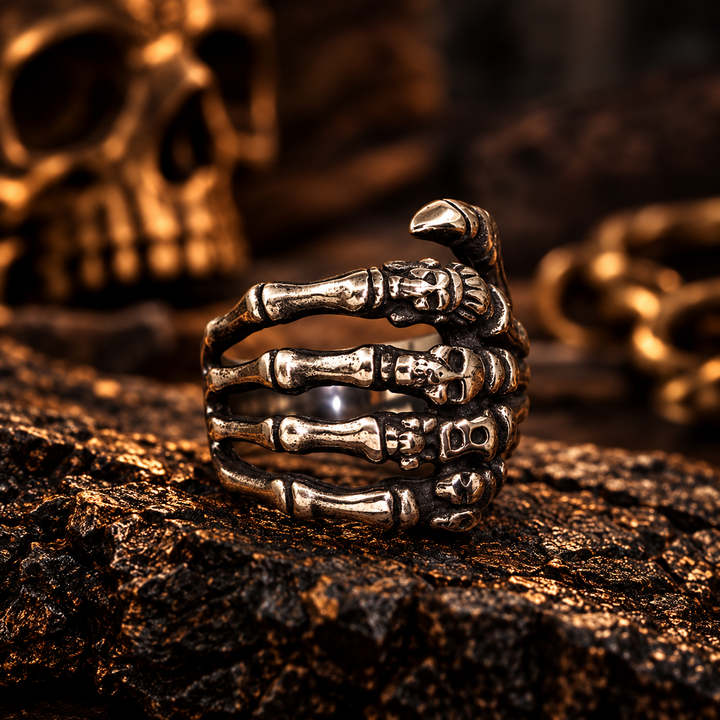 Gothic Skull Finger Ring