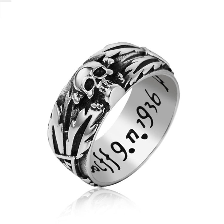 Punk-Style Skull Carved Ring