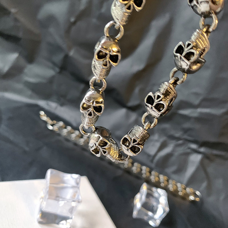 Punk skull bracelet