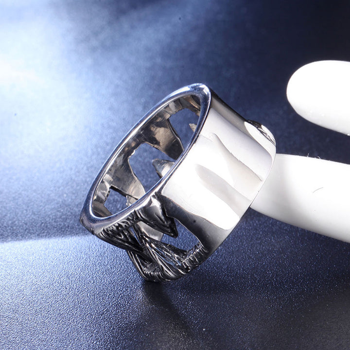 Soul-Eating Fang Ring