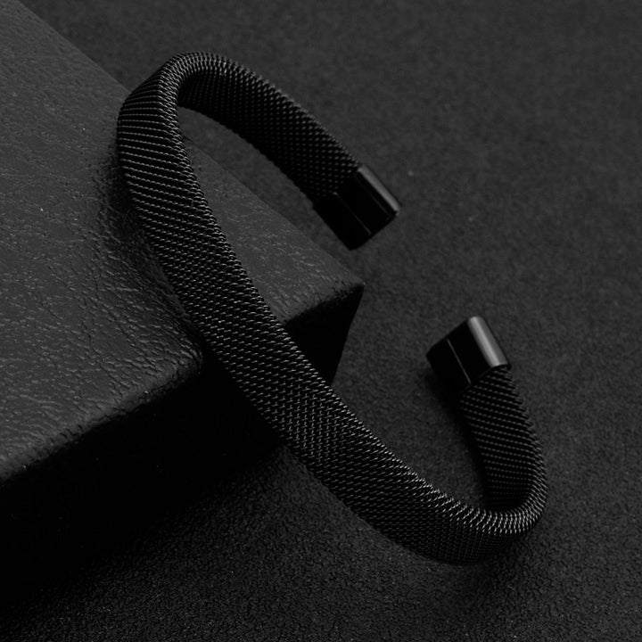 Fashion C-Shaped Mesh Bracelet