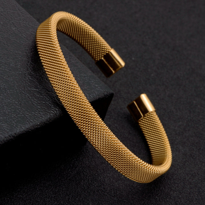 Fashion C-Shaped Mesh Bracelet