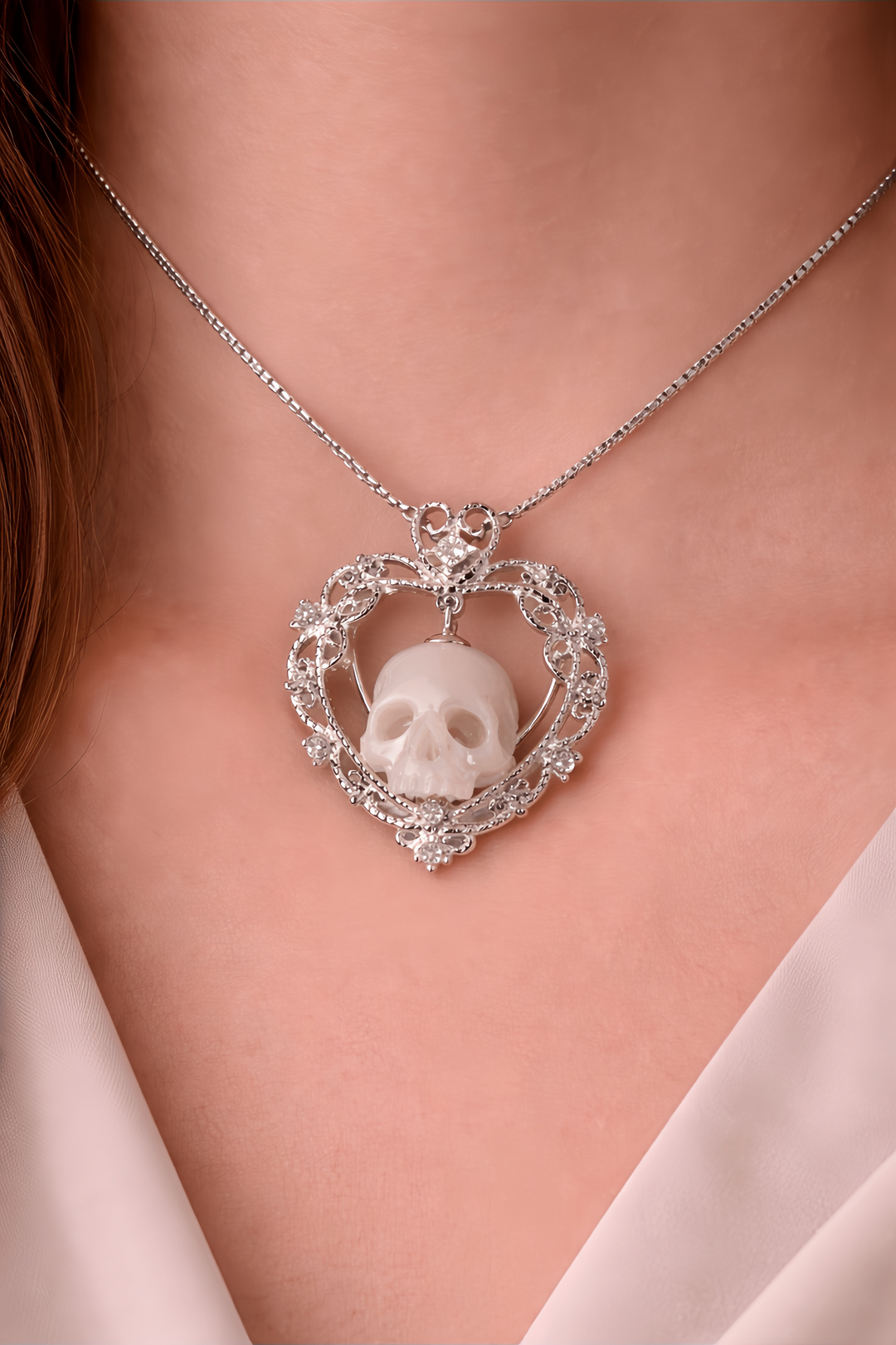 Openwork Heart-Shaped Skull Pendant Necklace