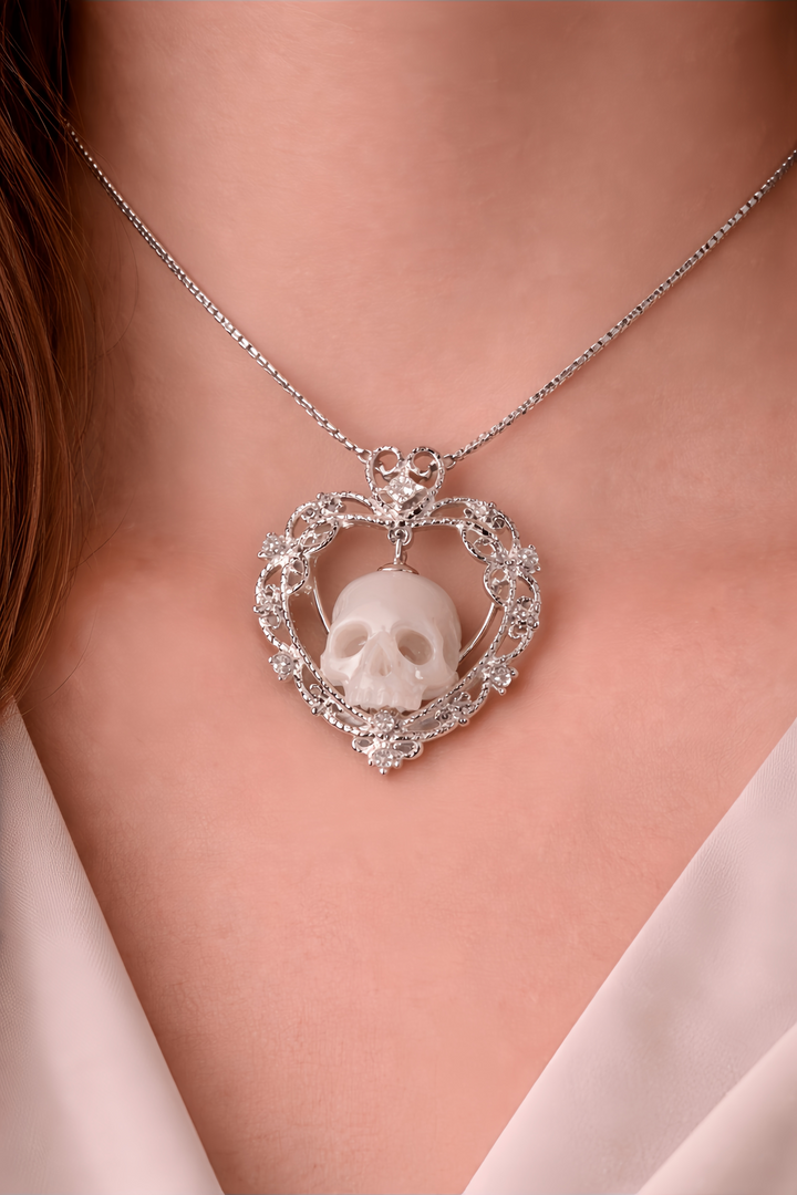 Openwork Heart-Shaped Skull Pendant Necklace