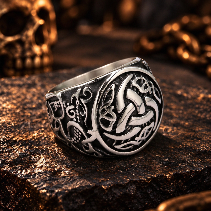 Retro Norse Trinity Celtic Knot Signet Ring
