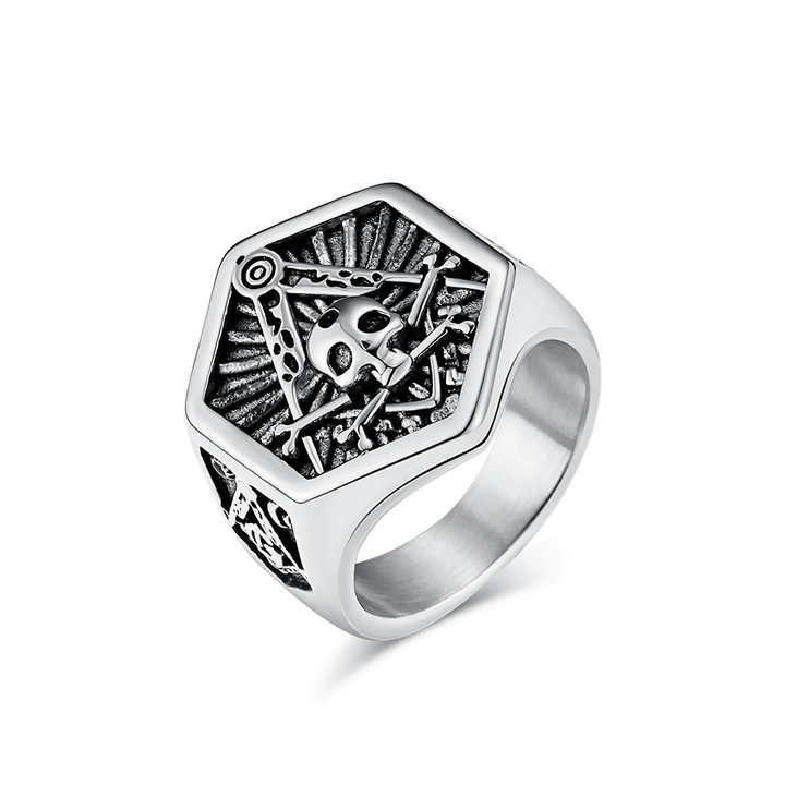Hexagonal signet ring with skull motif