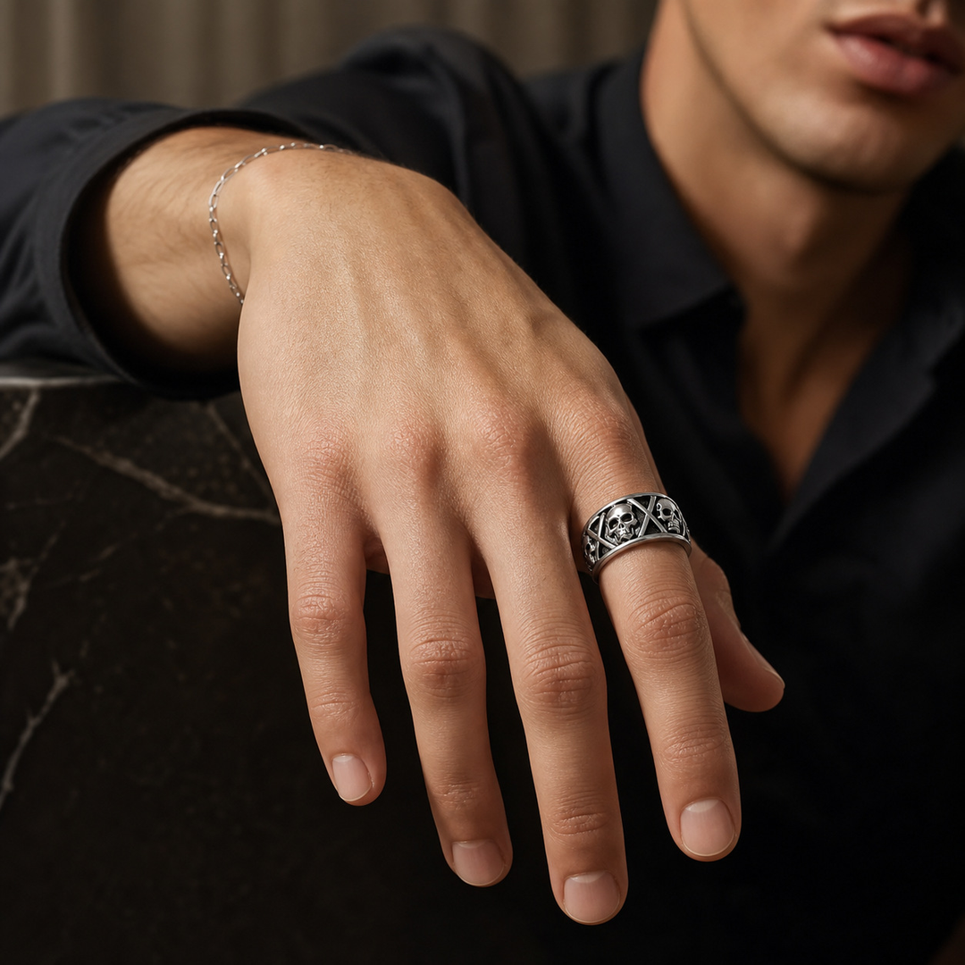 Gothic Skull Cross Pattern Band Ring
