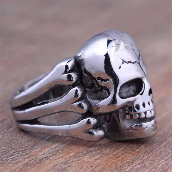 Cracked Skull &amp; Crossbones Ring