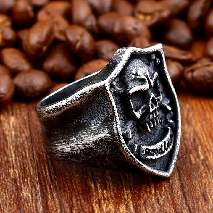 Retro Skull Shield "Good Luck" Ring