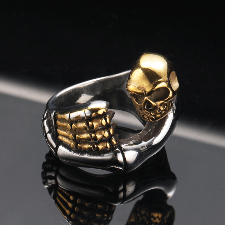 Retro Skeleton Palm Embrace Skull Gothic Motorcycle Ring
