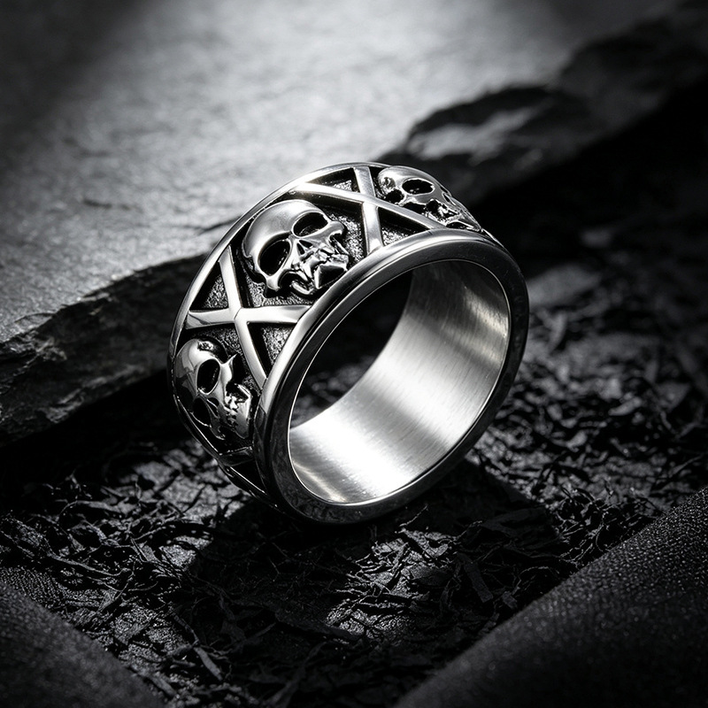 Gothic Skull Cross Pattern Band Ring