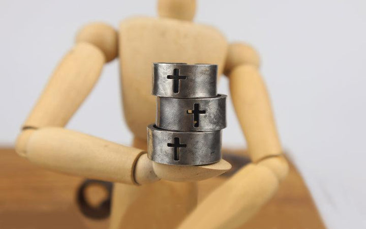 Classic Cross 925 Sterling Viking Ring
