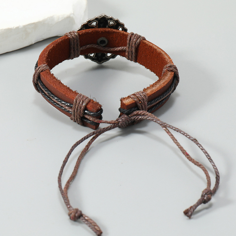 Gothic Multi Skull Rock Retro Leather Wrap Bracelet
