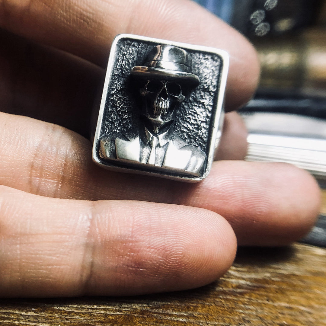 Vintage Dressed Gentleman Skull Fedora Suit Carved Signet Ring