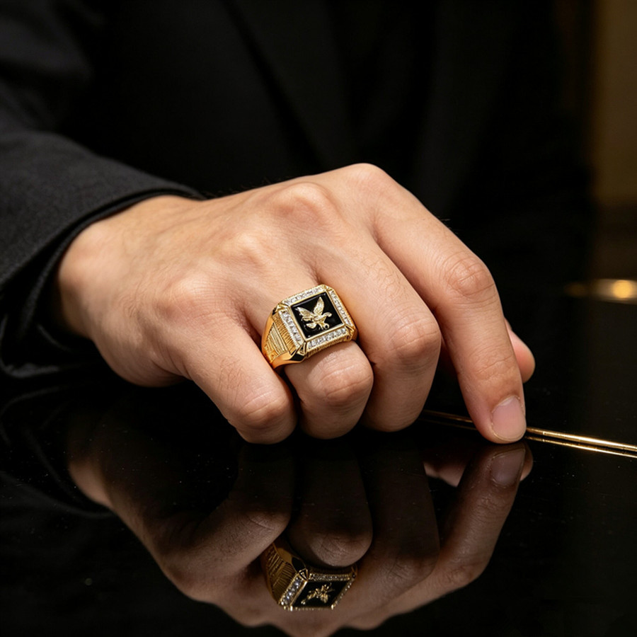 Men Classic Flying Eagle Square Signet Jewelry Ring