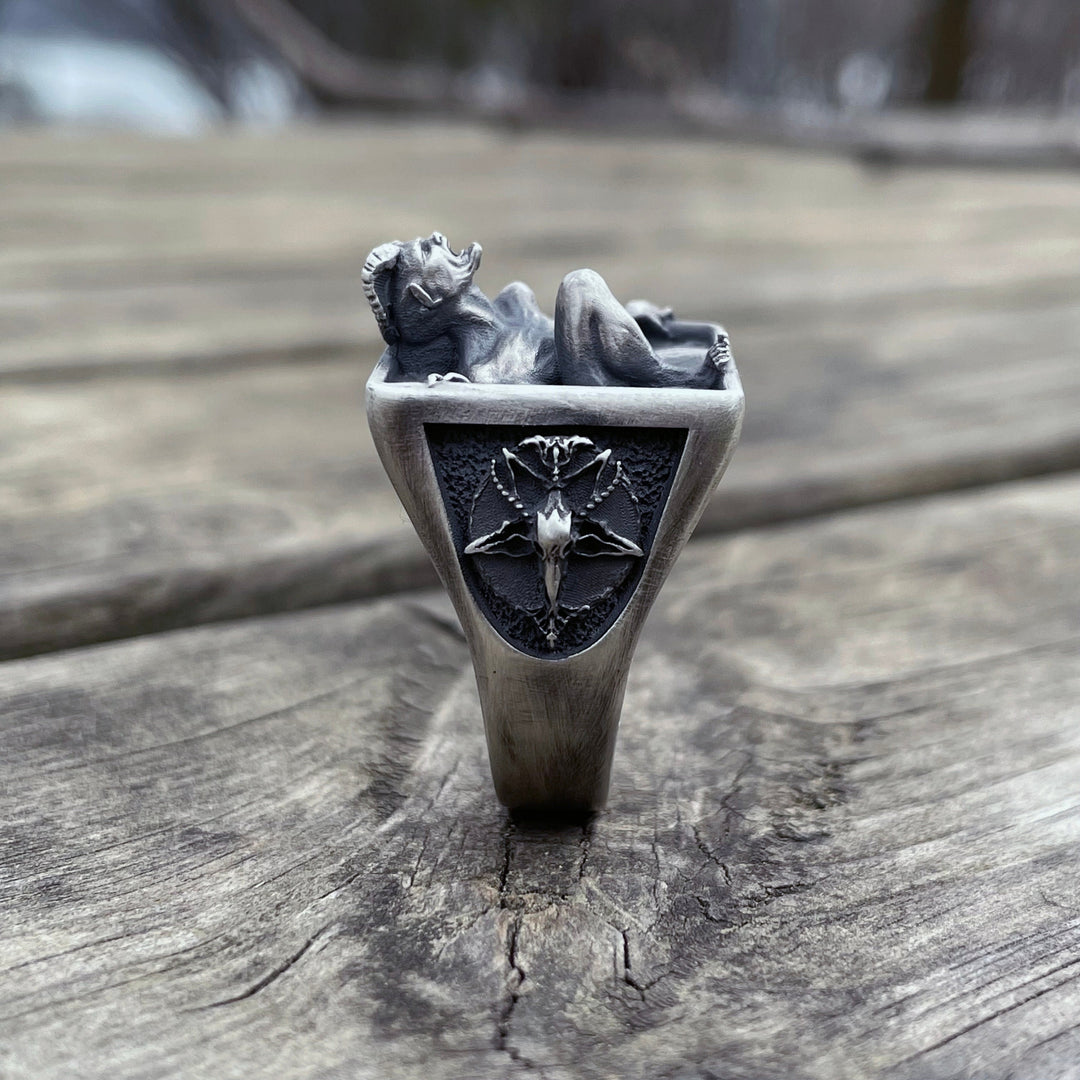 Trapped Frenzied Demon Occult Gothic Sculpted Band Ring