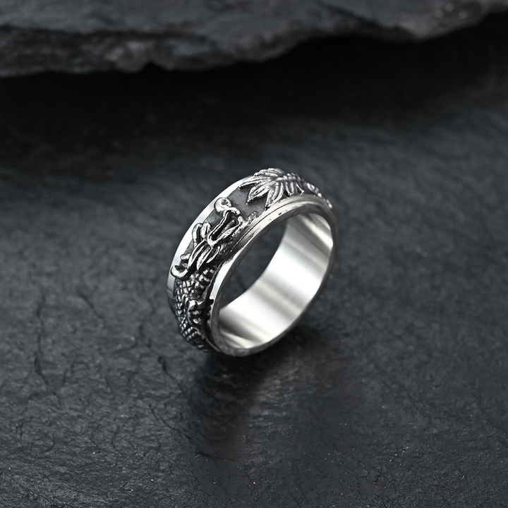 Vintage Embossed Dragon Band Finger Ring