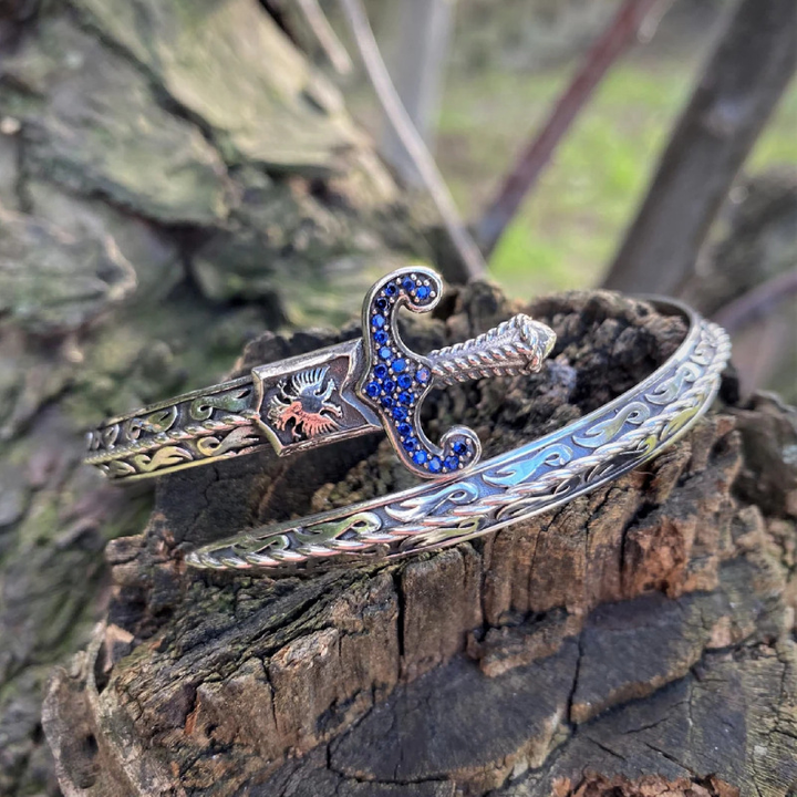 Vintage Sword Pattern Engraved Bangle