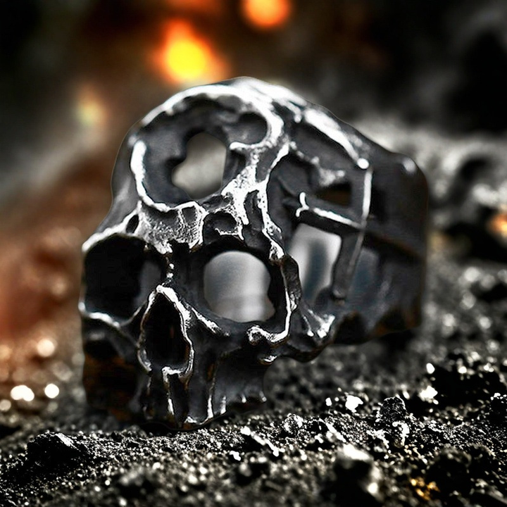 Hollow Out Skull Vintage Blackened Ring