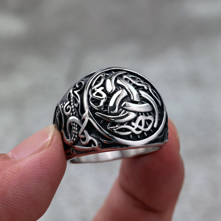 Retro Norse Trinity Celtic Knot Signet Ring