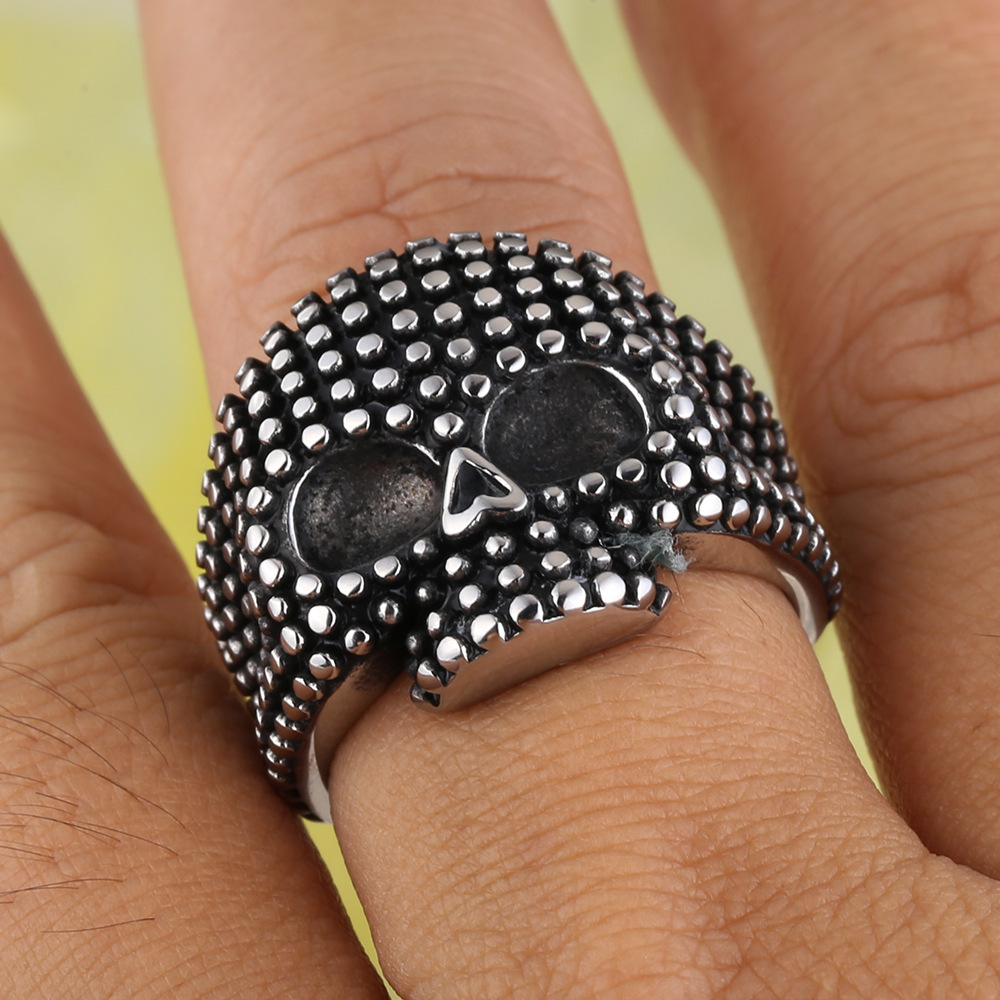 Retro Dot‑Embossed Skull Gothic Biker Statement Ring