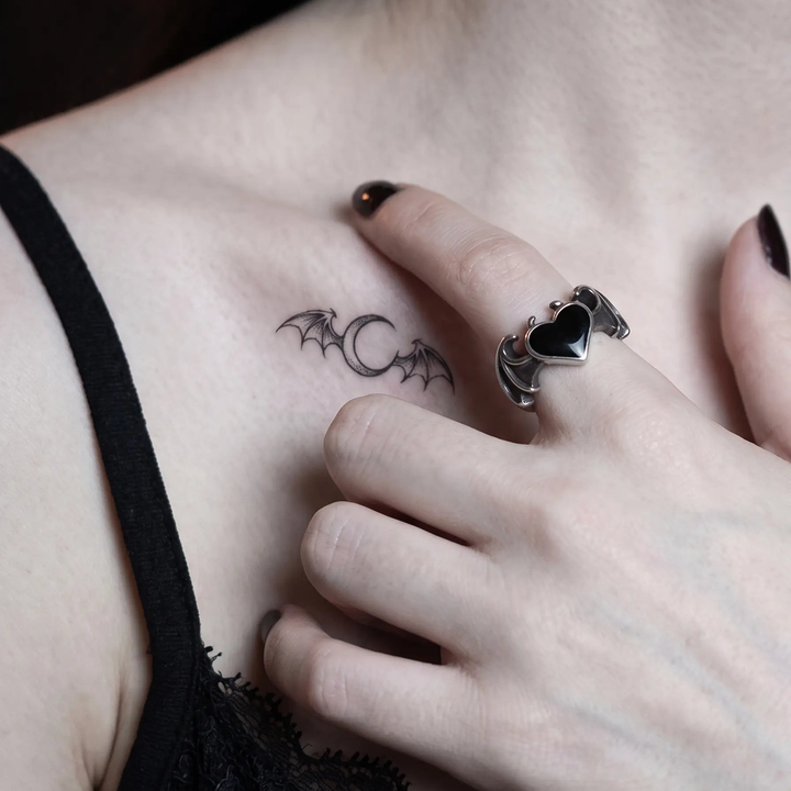 Devil Wing Heart Shape Ring