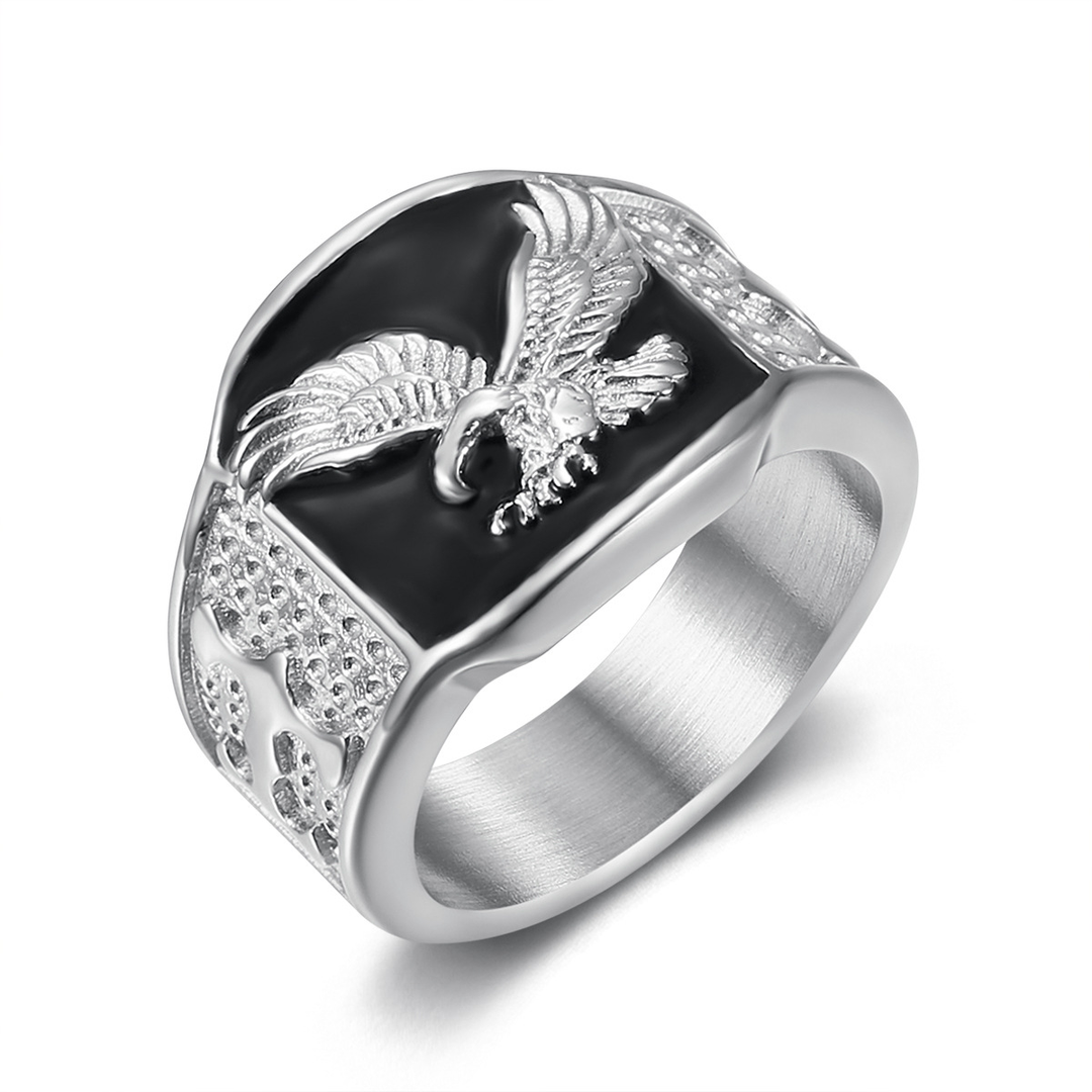 Embossed Eagle Pattern Mens Signet Band Ring