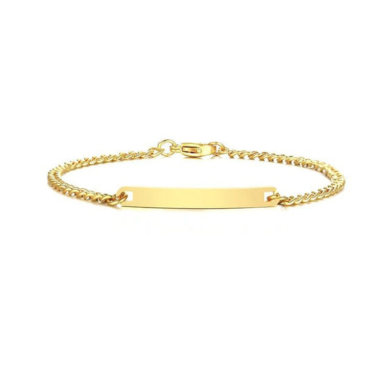 Customized nameplate bracelet