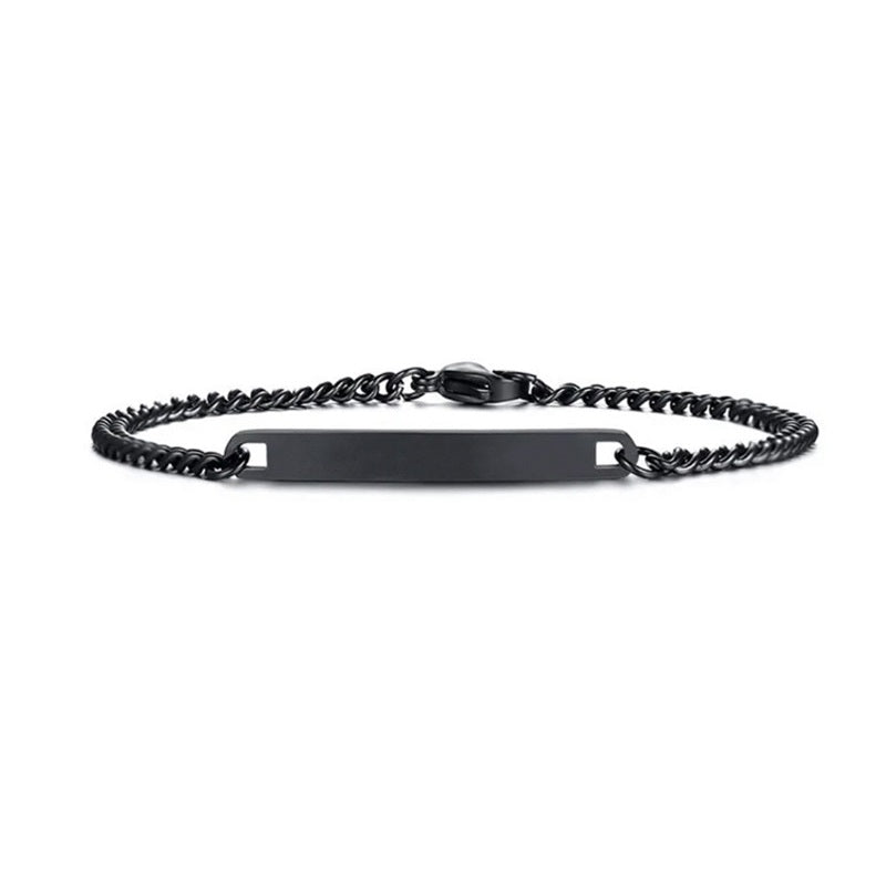Customized nameplate bracelet