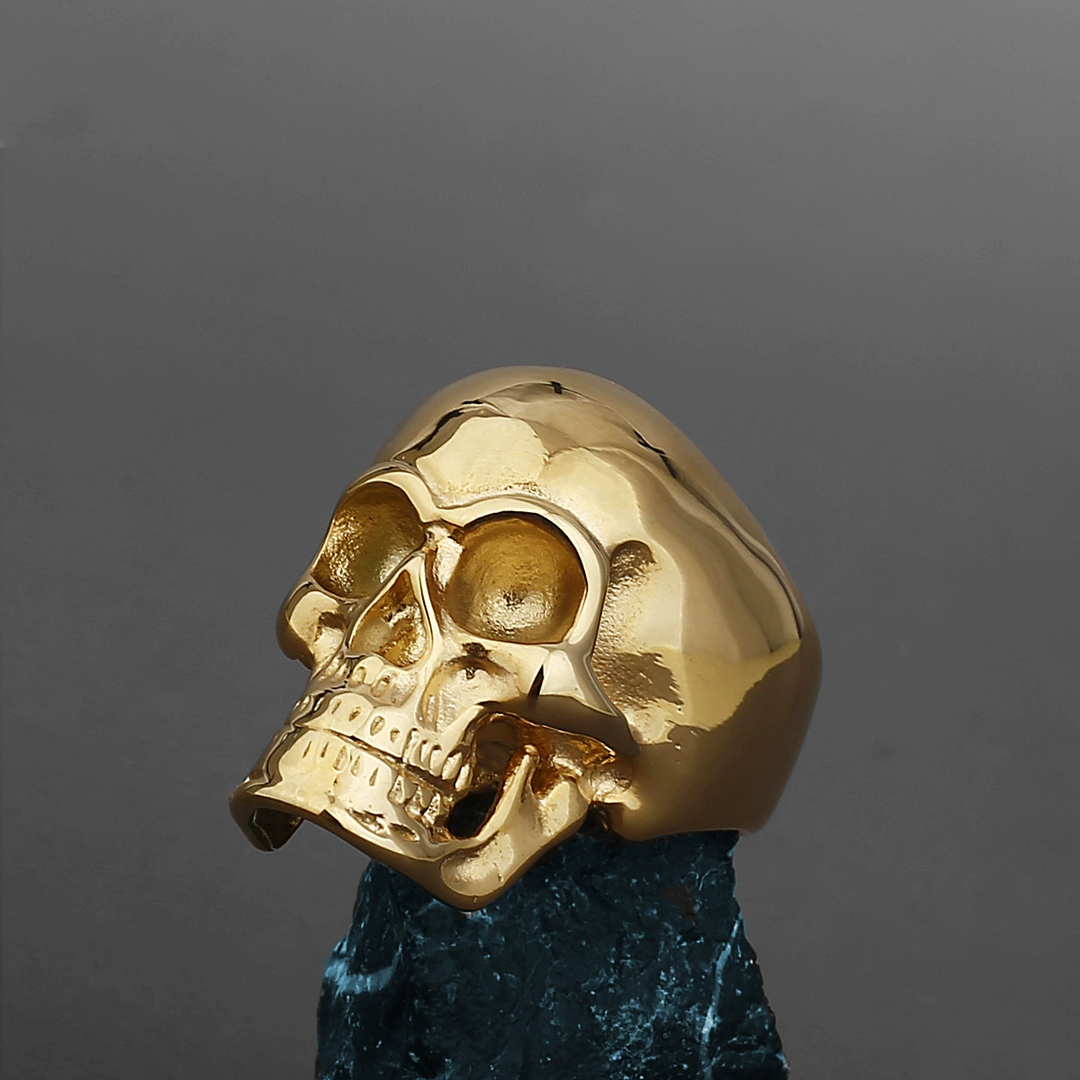 Smooth Gothic Skull Ring