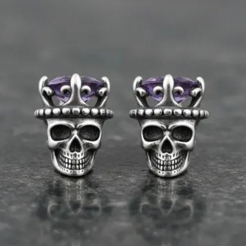 Retro Skull Crown Decor Stud Earrings
