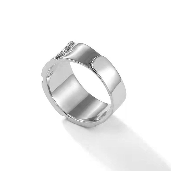 Symbol skull ring