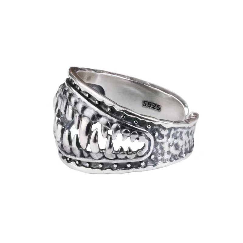 Gothic Devil Tooth Ring