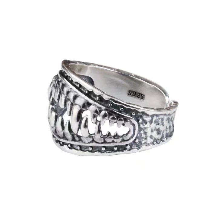 Gothic Devil Tooth Ring