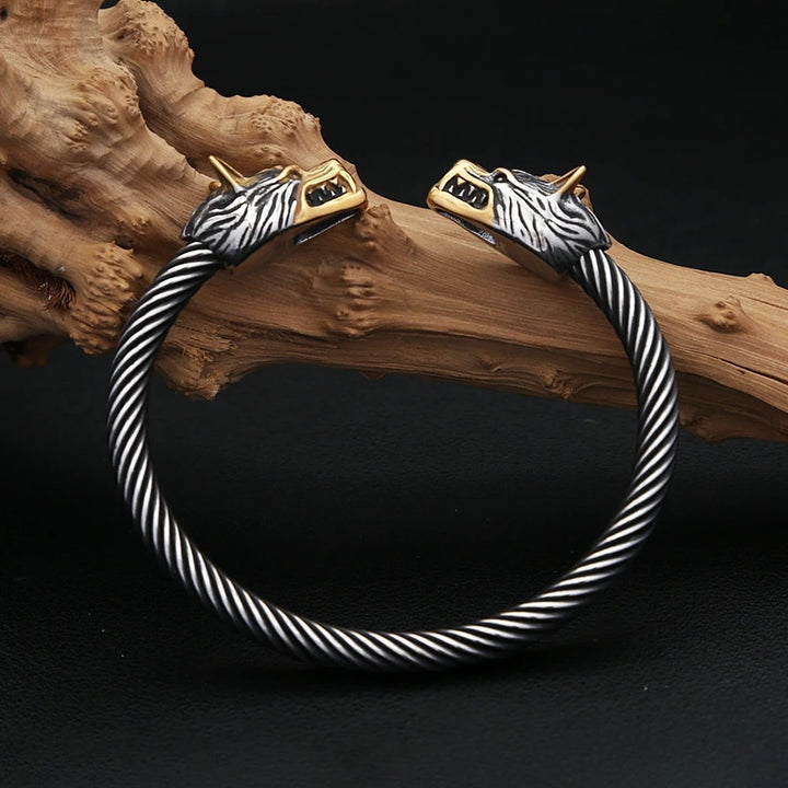 Viking Dual-Wolf Head Bracelet