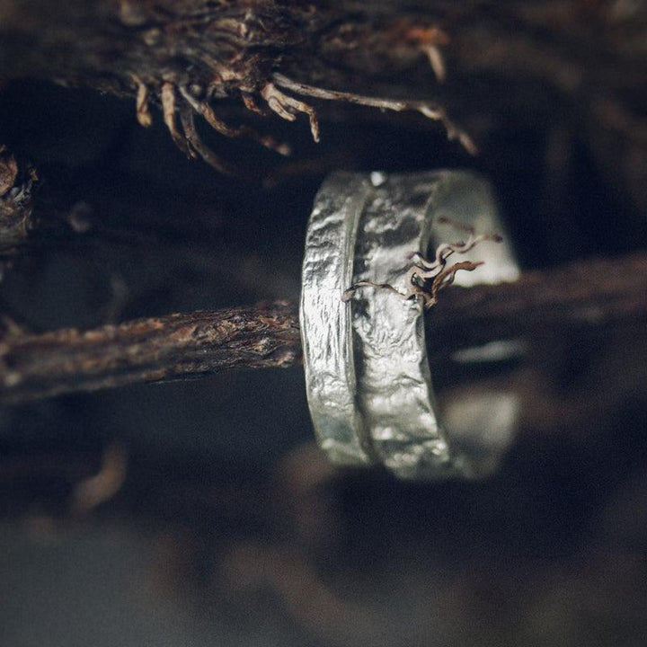 Retro Simple Texture Antithesis Ring