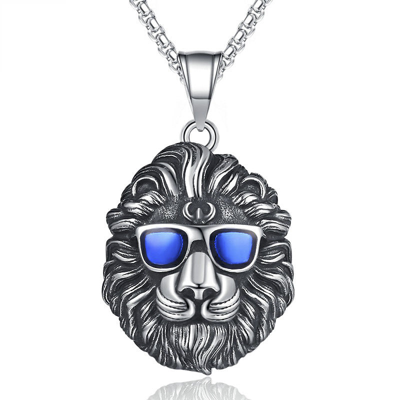 Lion necklace with sunglasses