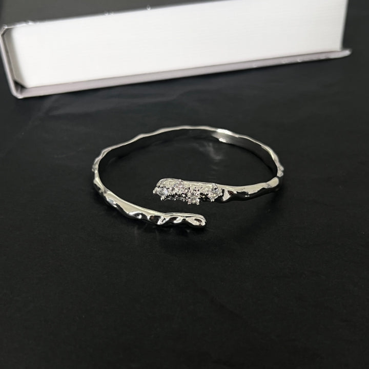 Diamond open bracelet