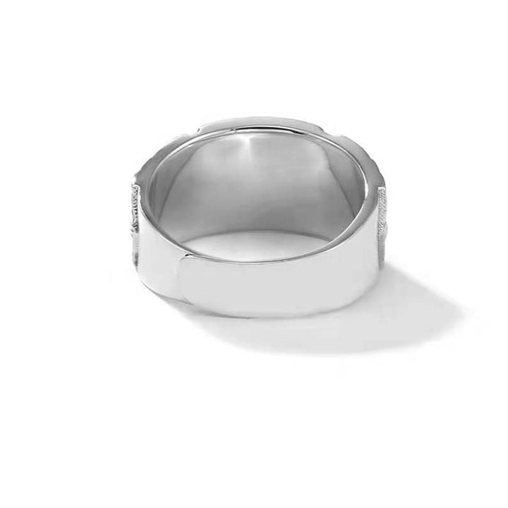 Symbol skull ring
