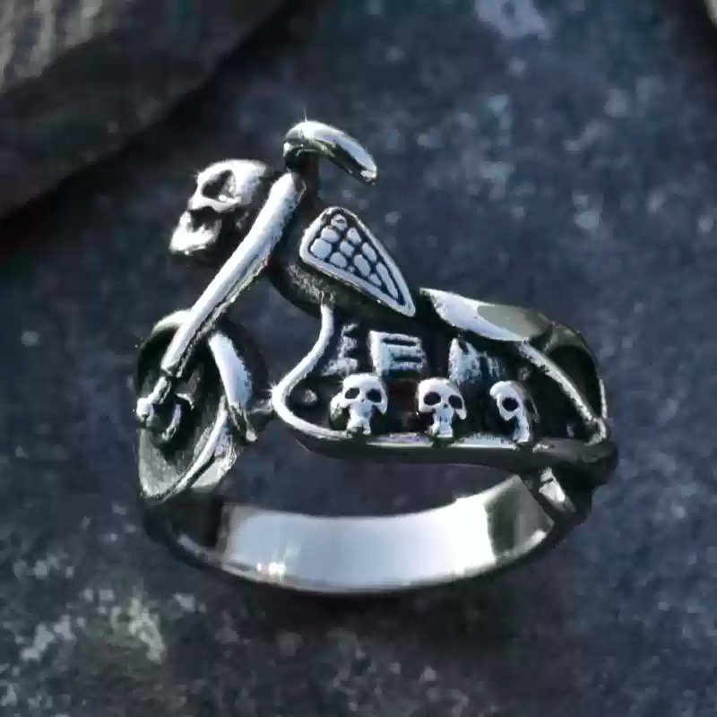 Skull Motorcycle Ring