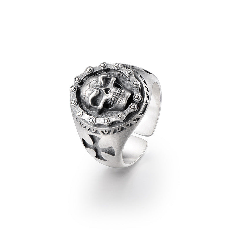 Chain skull ring