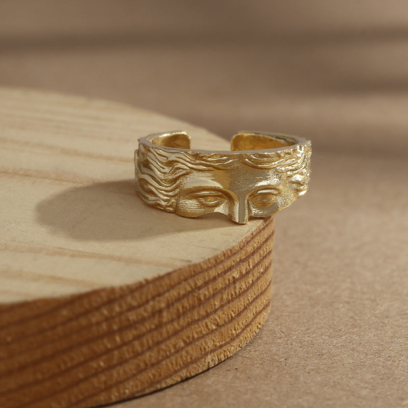 Half face ring